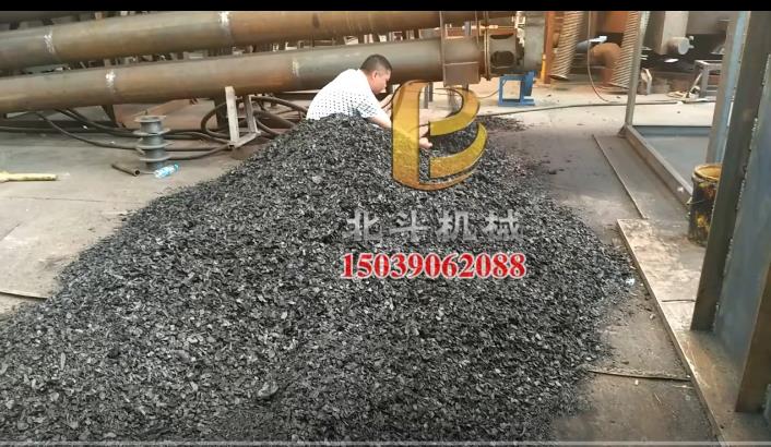 木材午夜成人在线观看连续炭化杨树木片产能高